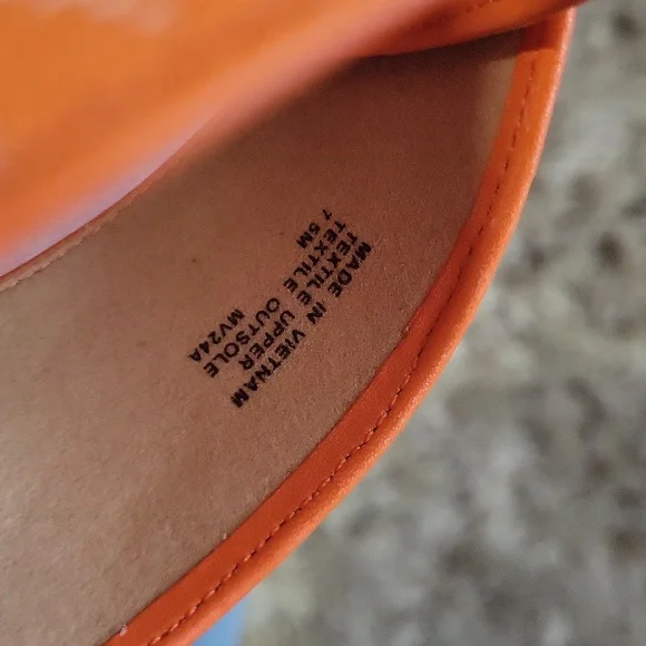 Michael Kors Orange Slide Sandals - Picture 4 of 4